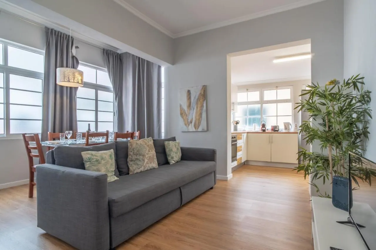 The Sunny Apartment فونشال 0*,